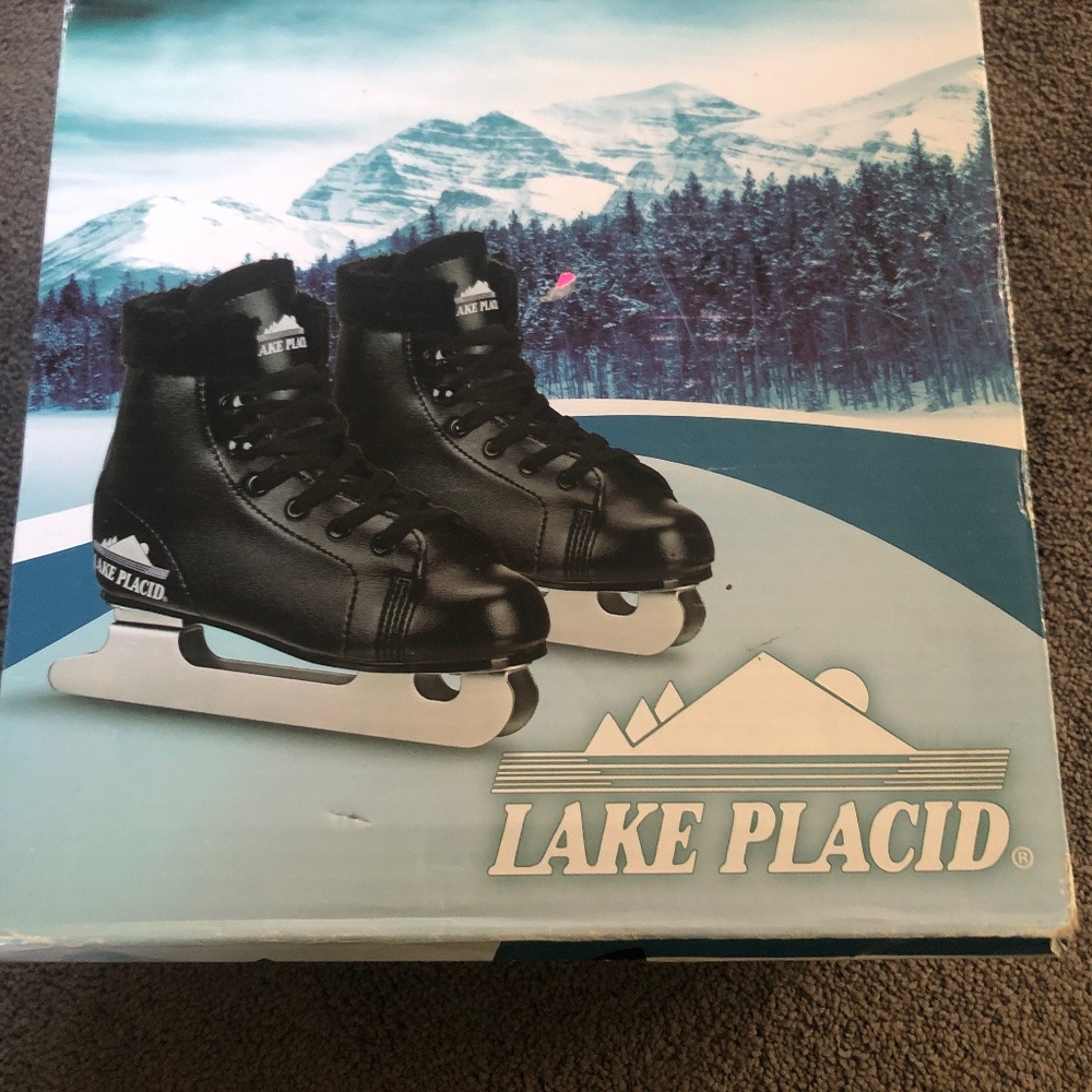 Black double runner size 2 boys ice skates